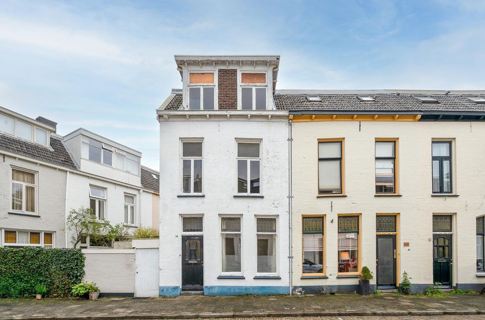 Oosterstraat 14