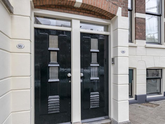 Bergweg 98B, Rotterdam