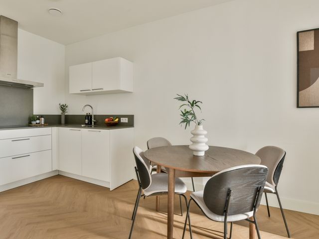 VOC-kade 92, Amsterdam