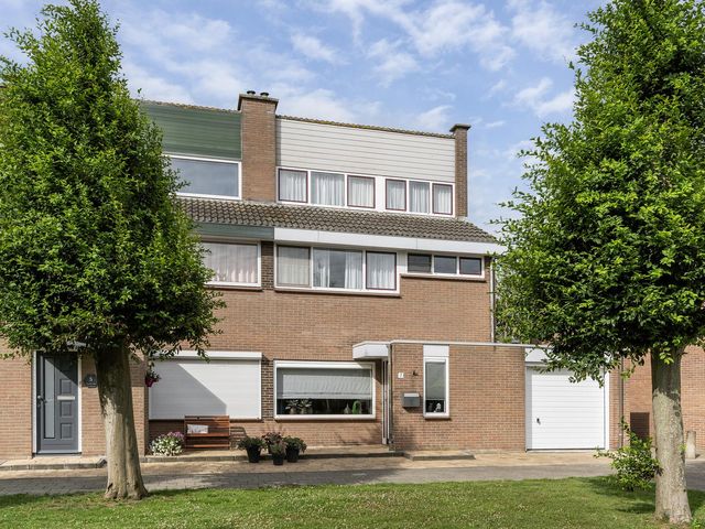 Gladiolenstraat 7, Sint-Maartensdijk