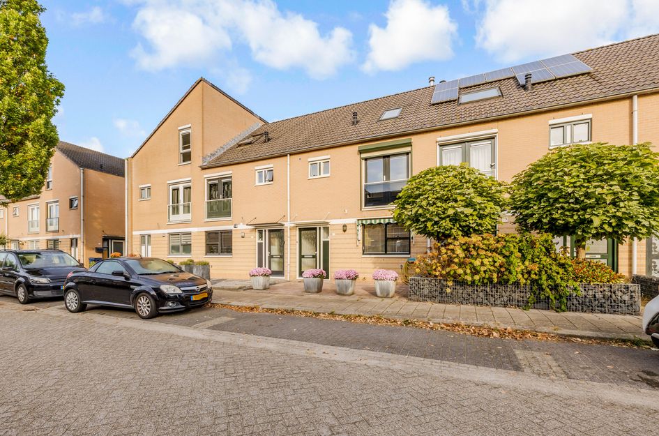 Meidoornstraat 21