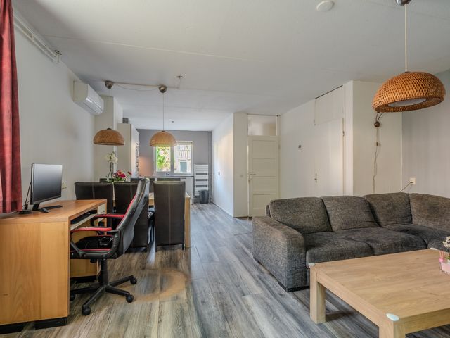 Rensumaheerd 103, Groningen