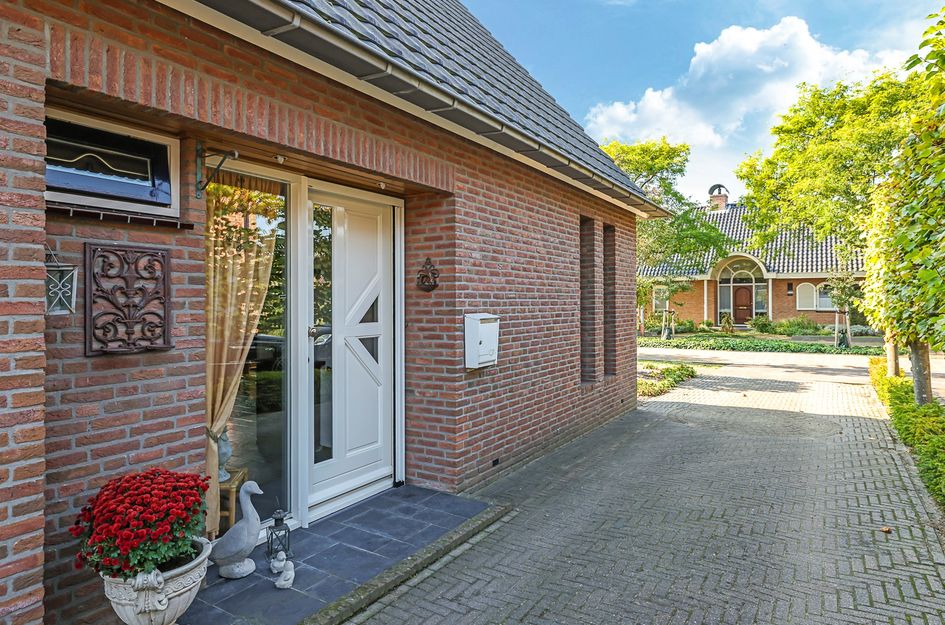 De Breide 9