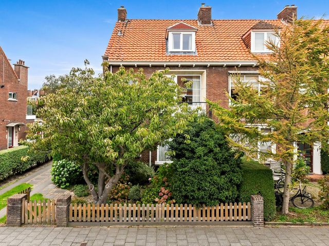 Spotvogellaan 49A, 'S-Gravenhage