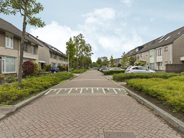 Tubastraat 63, Almere