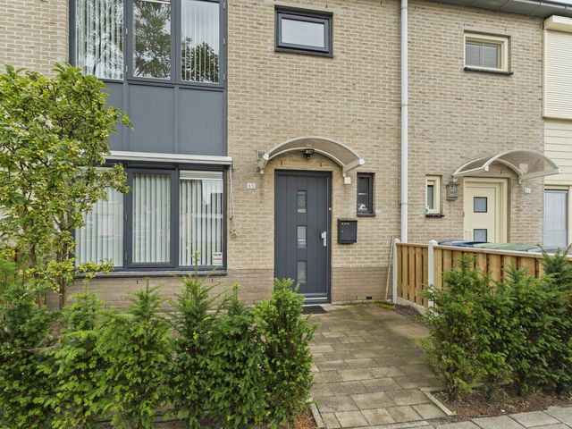 Tubastraat 63, Almere