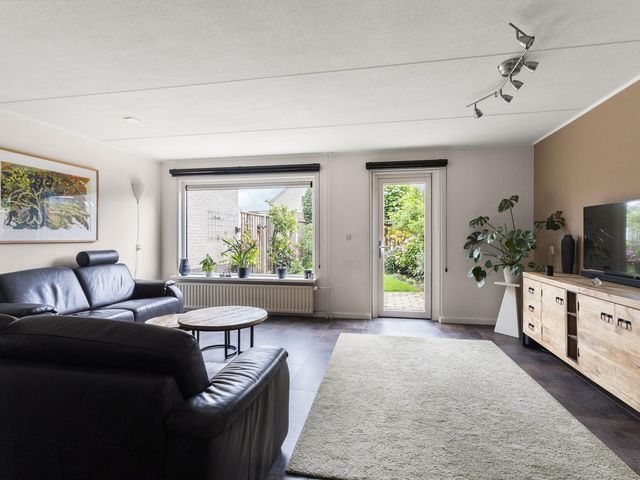 Tubastraat 63, Almere