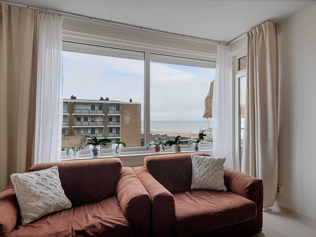 de Ruyterstraat 8F5, Zandvoort