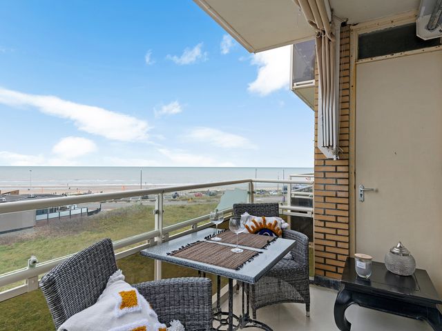 de Ruyterstraat 8F5, Zandvoort