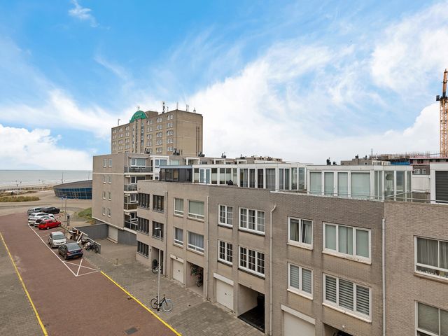 de Ruyterstraat 8F5, Zandvoort