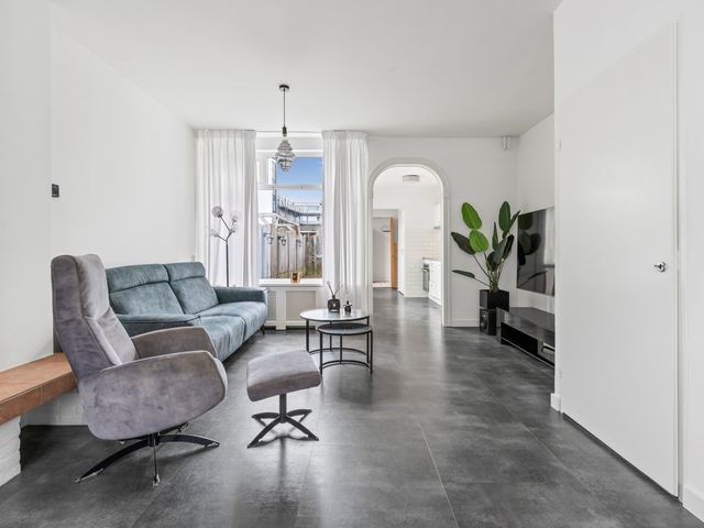 Hertzogstraat 108, Den Helder