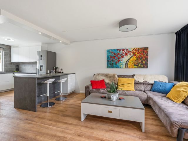 Doorzwin 4140, Julianadorp