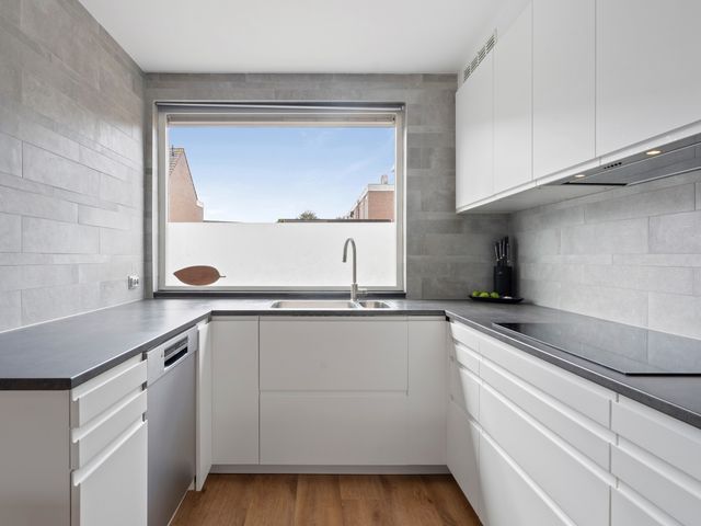 Doorzwin 4140, Julianadorp