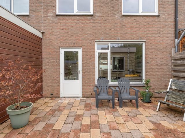 Doorzwin 4140, Julianadorp