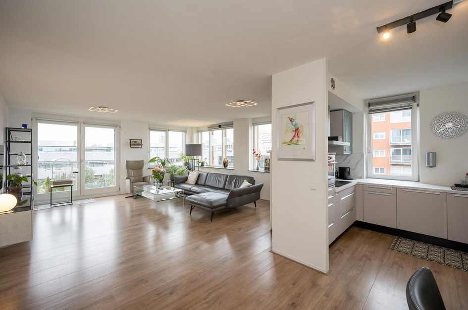 Anna Blamansingel 266