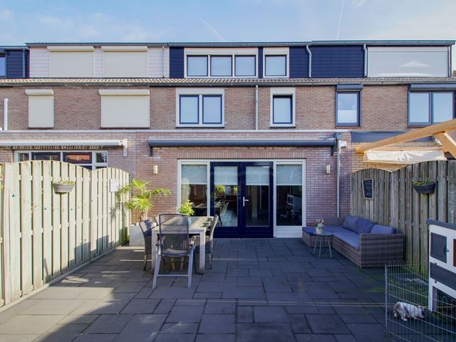 Van Westrhenen 28, Bunschoten-Spakenburg