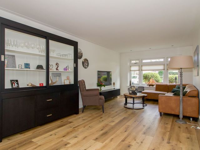 Van Westrhenen 28, Bunschoten-Spakenburg