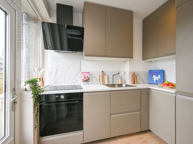 Admiraal de Ruyterweg 37D, Rotterdam