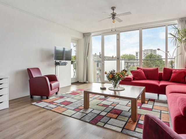 Klaroenstraat 253, Rijswijk