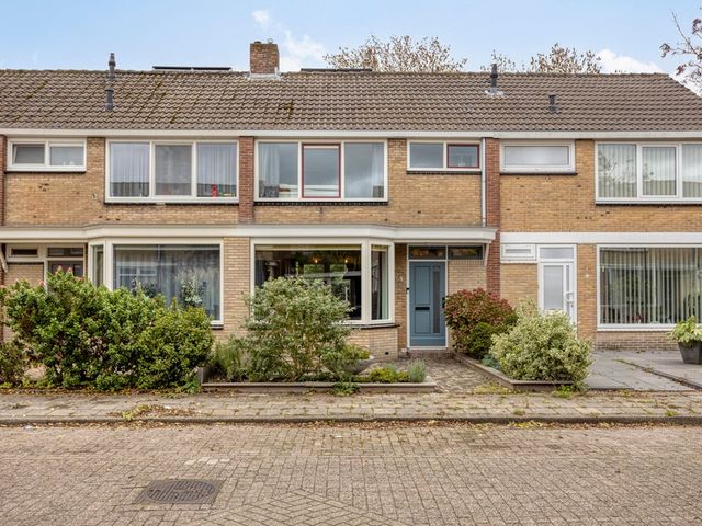Dibbitsstraat 9, Zwaag
