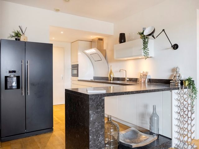 Veembroederhof 59, Amsterdam