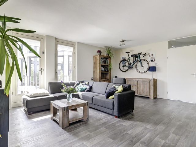 Heemwerf 62, De Lier