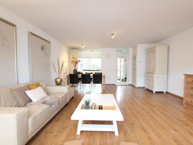 Ko Van Dijklaan 24, Amstelveen