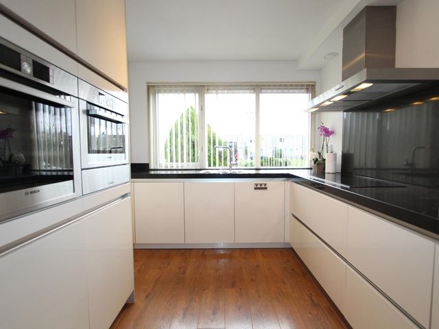 Ko Van Dijklaan 24, Amstelveen