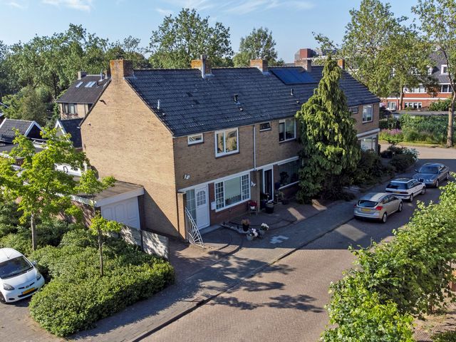 Magnoliastraat 28, Puttershoek