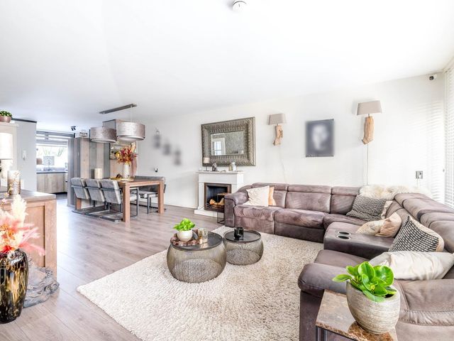 Curieplaats 25, Rotterdam