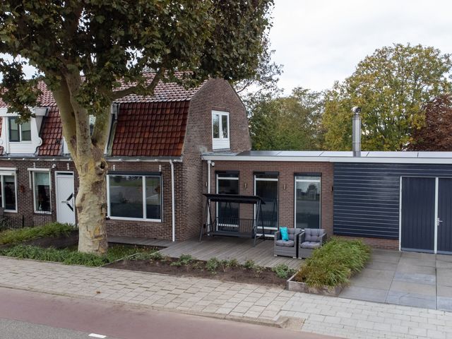 Aalsmeerderdijk 192, Aalsmeerderbrug
