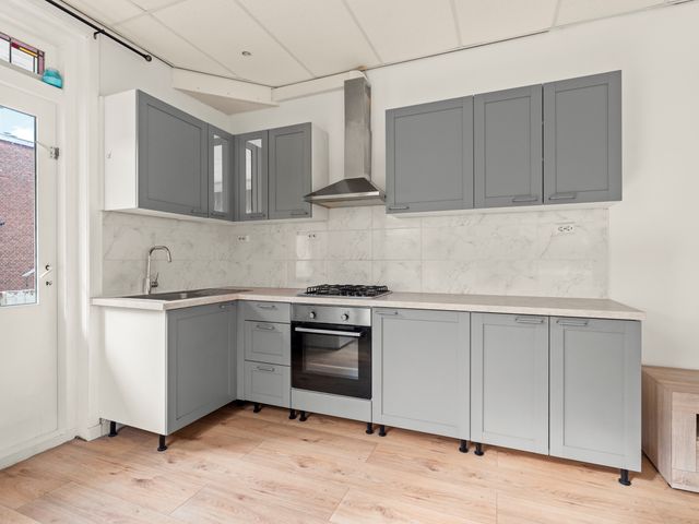 Jan van der Heijdenstraat 74, Den Haag