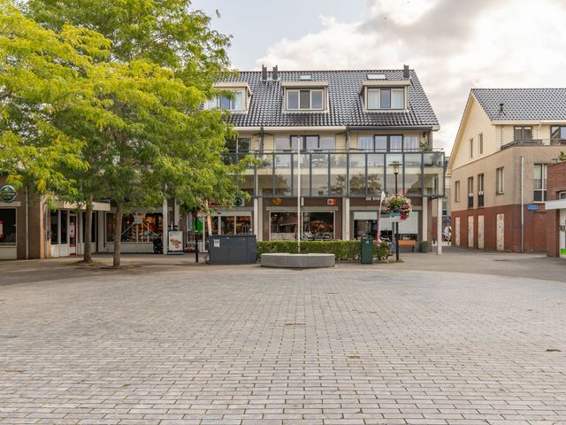 Dokter Nooterstraat 2, Woubrugge