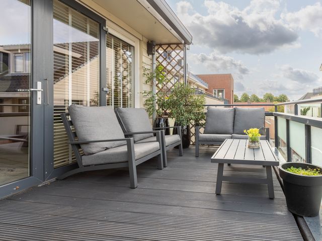 Dokter Nooterstraat 2, Woubrugge