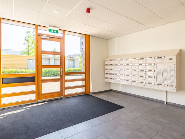 Rottumeroog 64, Hoofddorp