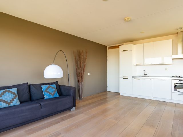 Rottumeroog 64, Hoofddorp