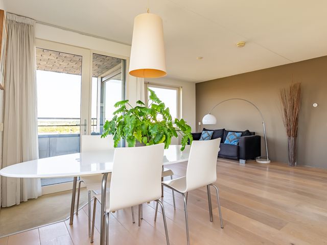 Rottumeroog 64, Hoofddorp