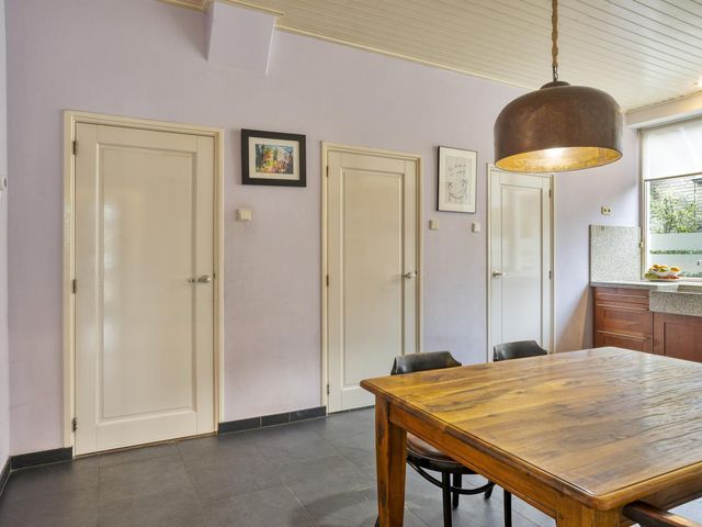 't Dorp 144, Heesch
