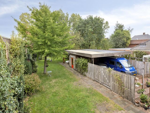 't Dorp 144, Heesch