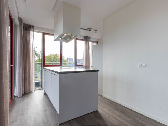Halverwege 45, Alphen aan den Rijn