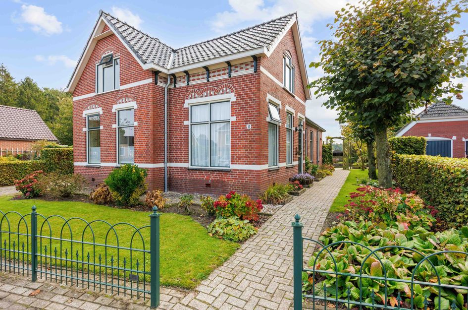 Hoofdweg 11