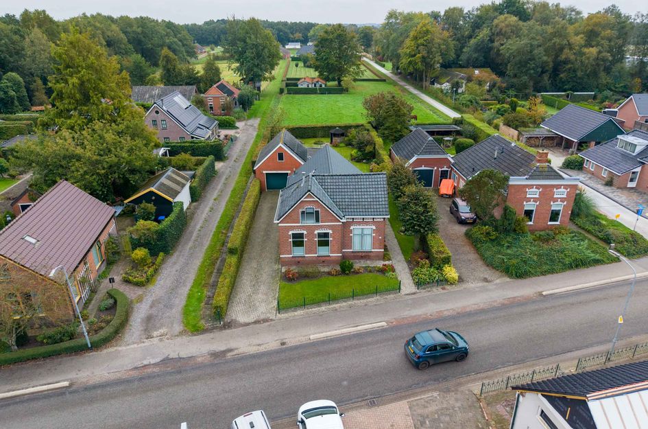Hoofdweg 11