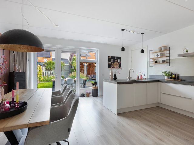 Elzehôf 2, Lemmer