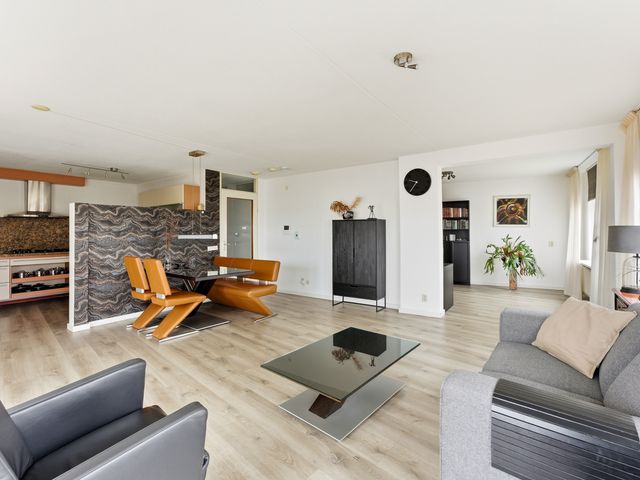 Koningin Wilhelminaweg 65, Alblasserdam