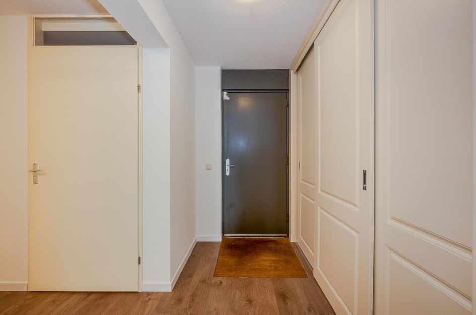 Lasserstraat 8