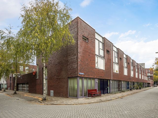 Marga Klompéstraat 9, Den Haag