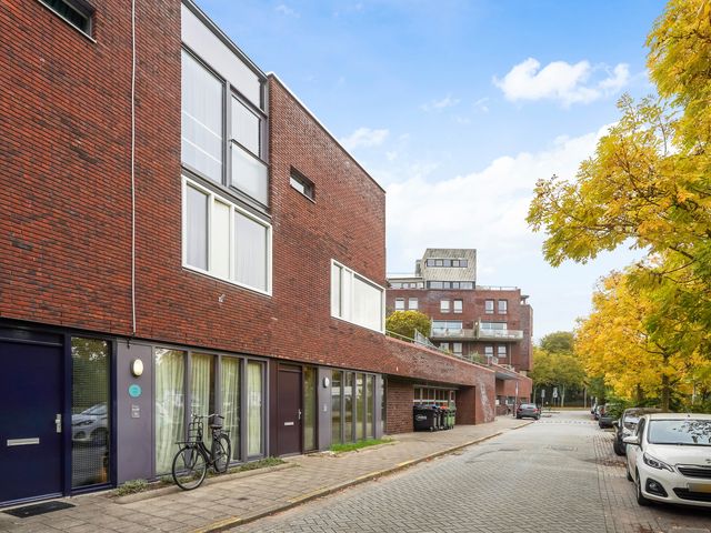 Marga Klompéstraat 9, Den Haag