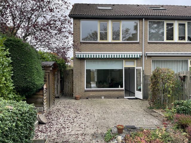 Potkuilenstraat 21, Tegelen