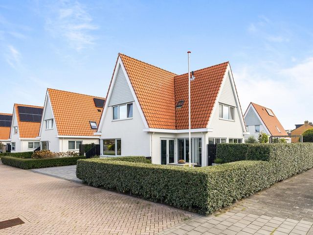 Leendert den Bergerstraat 18, Den Helder