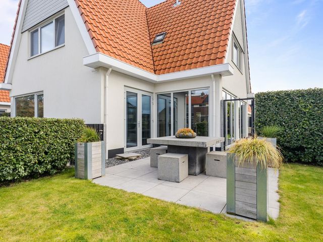Leendert den Bergerstraat 18, Den Helder